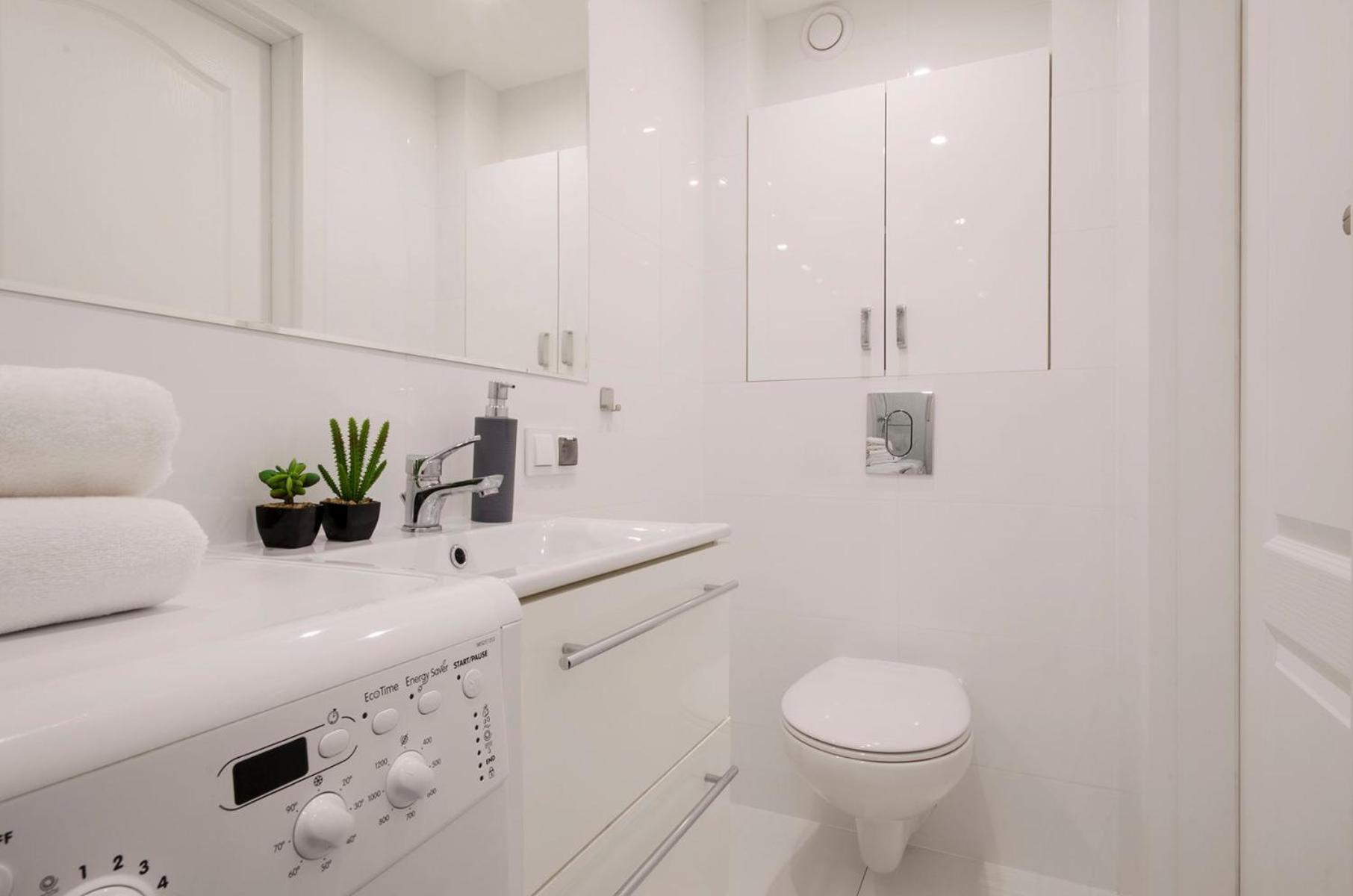 Lumina 2-Level Apart Near Lodz Fabryczna Екстериор снимка